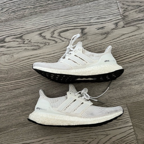 Adidas ultraboost white size 6.5 - Picture 4 of 5